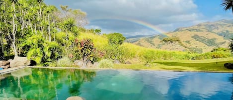 2 outdoor pools