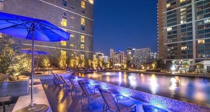 Luxury high-rise living in our 2BR/2.5BA Uptown Dallas Apt WALK to Arena!
