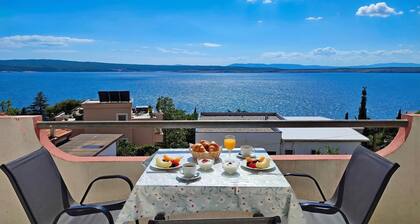 Sea View Apartment Neti, Dramalj, Croatia