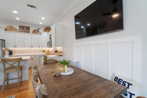 Dining - Your perfect getaway on 30A! Just steps from the public beach! Heated Pool too! (Santa Rosa Beach)