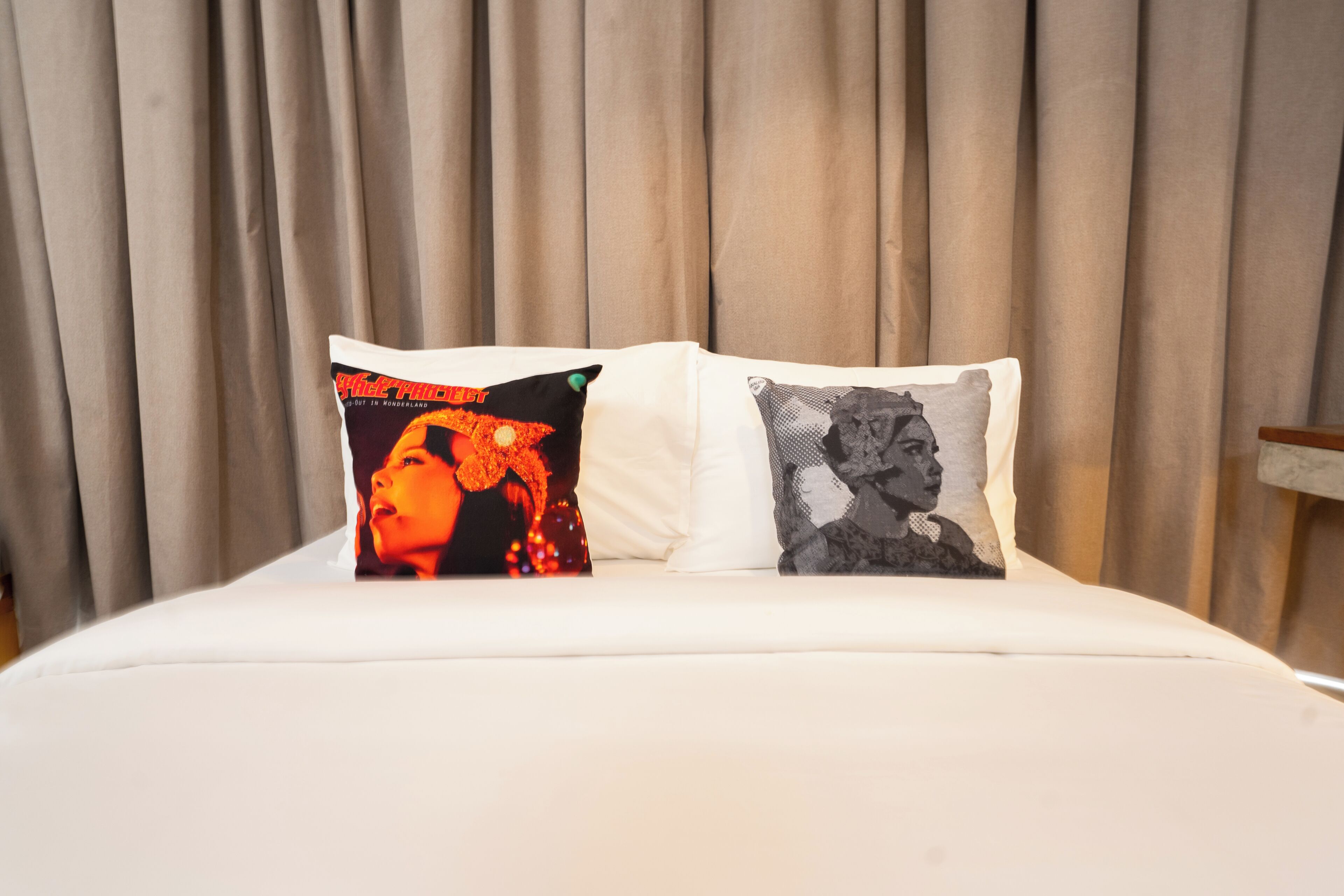 Deluxe Studio | Desk, free WiFi, bed sheets