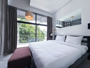 1 camera, una scrivania, Wi-Fi gratuito