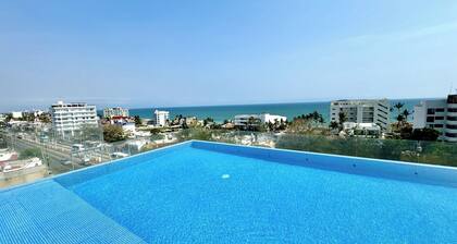 200 METERS FROM THE BEACH, INFINITY POOL, APARTMENT 2 BEDROOMS 2 BATHROOMS