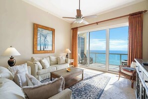 TV, offices - Caribbean Resort 1802 (Navarre Beach)