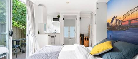 1 bedroom, iron/ironing board, WiFi, bed sheets