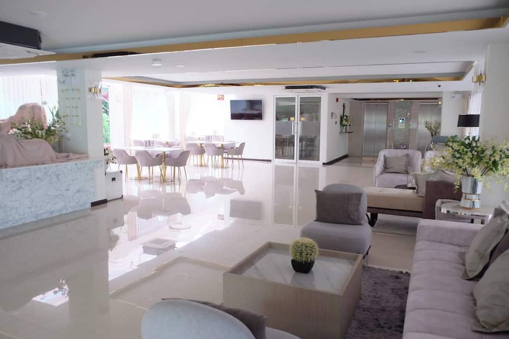 Christella Hotel Laemchabang