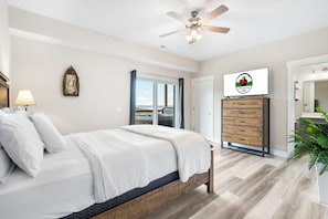 5 chambres, fer et planche à repasser, Wi-Fi gratuit, draps fournis