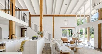'THE CASA' - Inspiring Kangaroo Valley Retreat