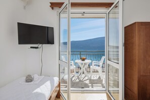 高級開放式客房, 海景, 海濱 | 低過敏寢具、遮光布/窗簾、隔音、熨斗/熨衣板