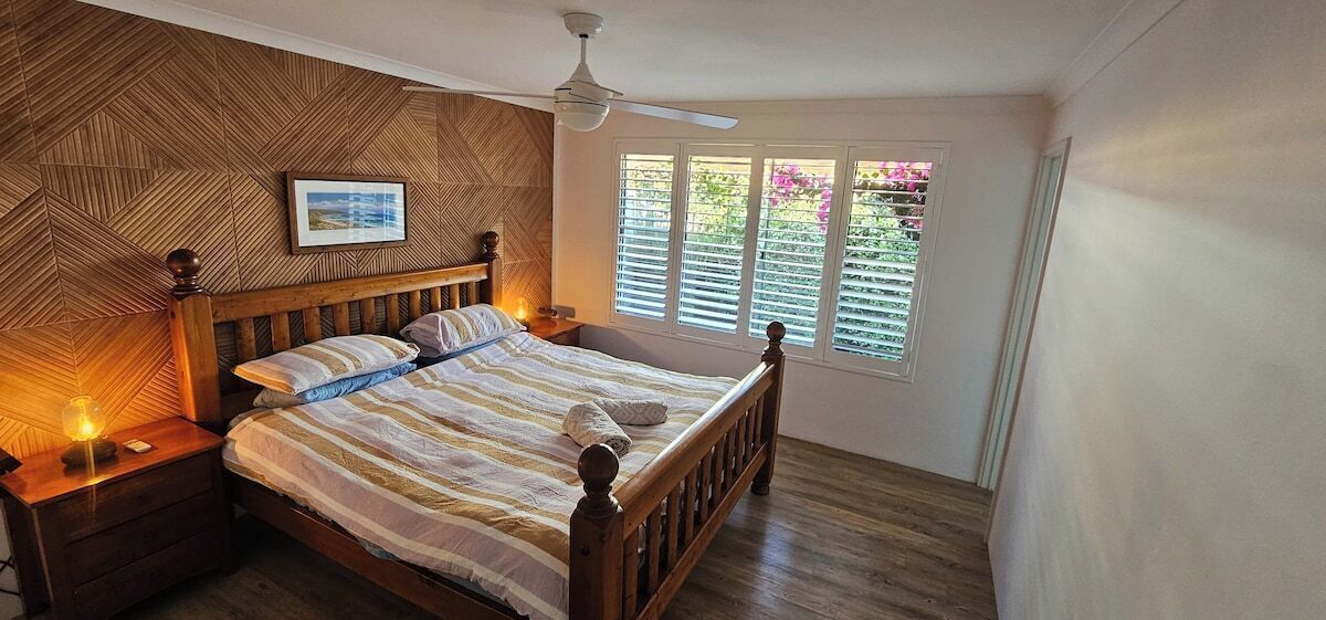 1 chambre, fer et planche à repasser, lit parapluie, Wi-Fi