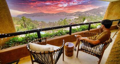 Luxury Oceanfront Retreat at Armadillo Villas