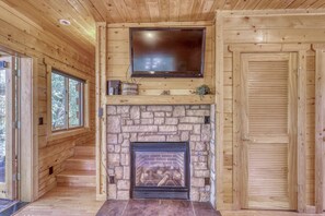 Uklassifisert bilde, 4 av 49, knapp