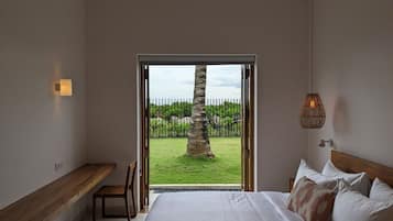 3 chambres, fer et planche à repasser, Wi-Fi, draps fournis