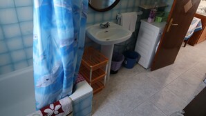 Bathroom - Appartamento in Casa Paiesa, San Fernando Dista in 5 Minuti (Formentera Islas Baleares)