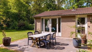 Buiten dineren