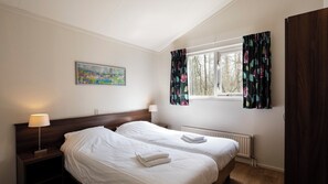 2 chambres, draps fournis