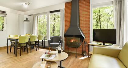 Detached 6-person bungalow