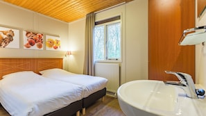3 bedrooms, free WiFi