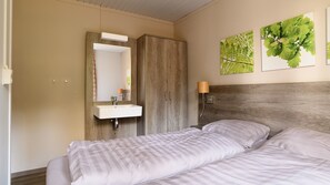 4 bedrooms, WiFi
