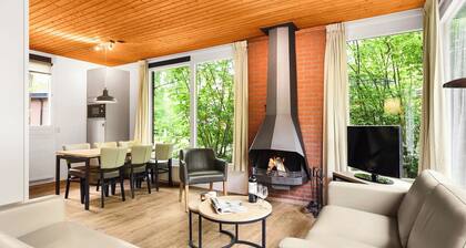 Comfortable bungalow for 6 persons