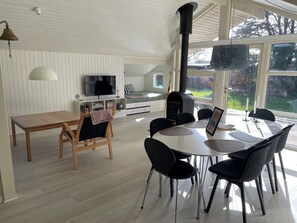 Dining - Summer house at Fyns Hoved (Martofte)
