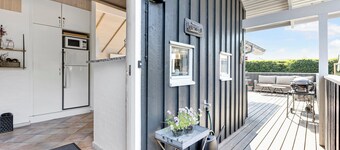 Cozy cottage in scenic surroundings