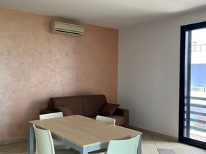 Dining - DUNE; A few meters from the historic center and the beach.  (Marzamemi)