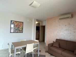 Dining - DUNE; A few meters from the historic center and the beach.  (Marzamemi)