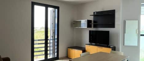 TV