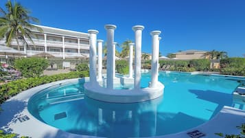 3 outdoor pools