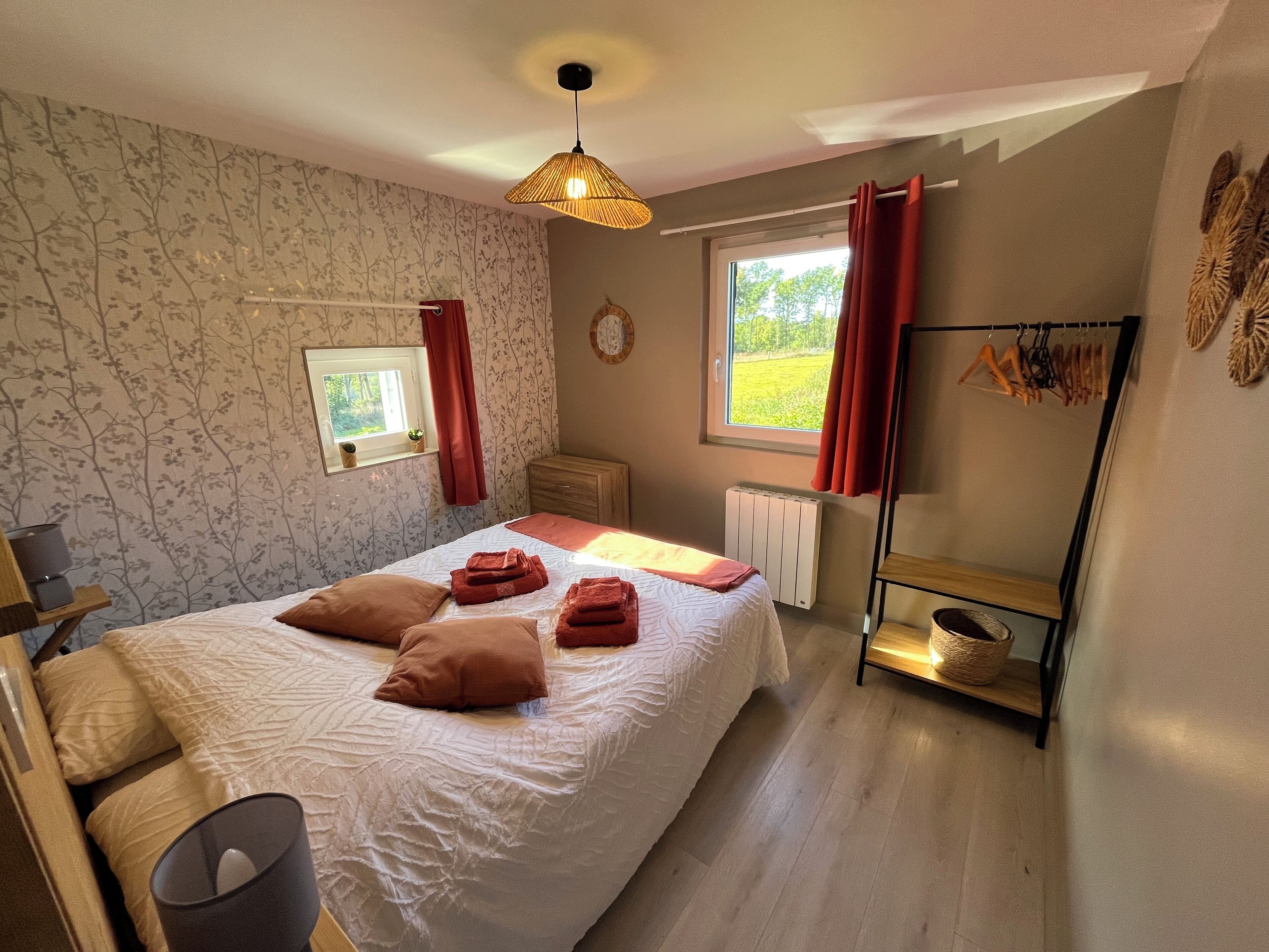 1 chambre, fer et planche à repasser, lit parapluie, Wi-Fi gratuit