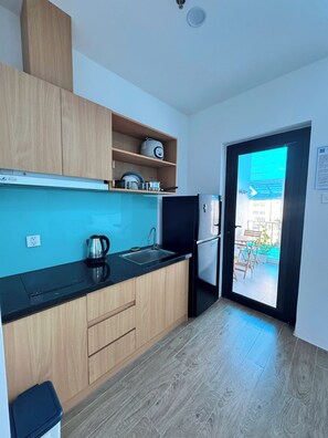 Luxury Studio | Private kitchen | Mini-fridge - Baan Taley Da Nang Hotel & Appartment (Da Nang)