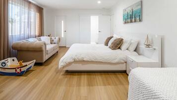 4 bedrooms, iron/ironing board, travel cot, WiFi