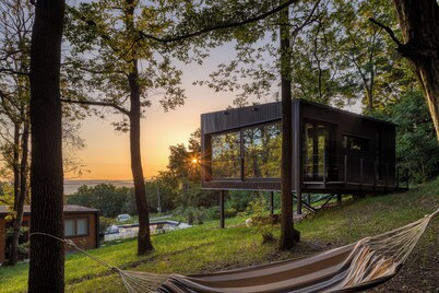 Only You.
See and hear the closeness of nature in this unique accommodation.