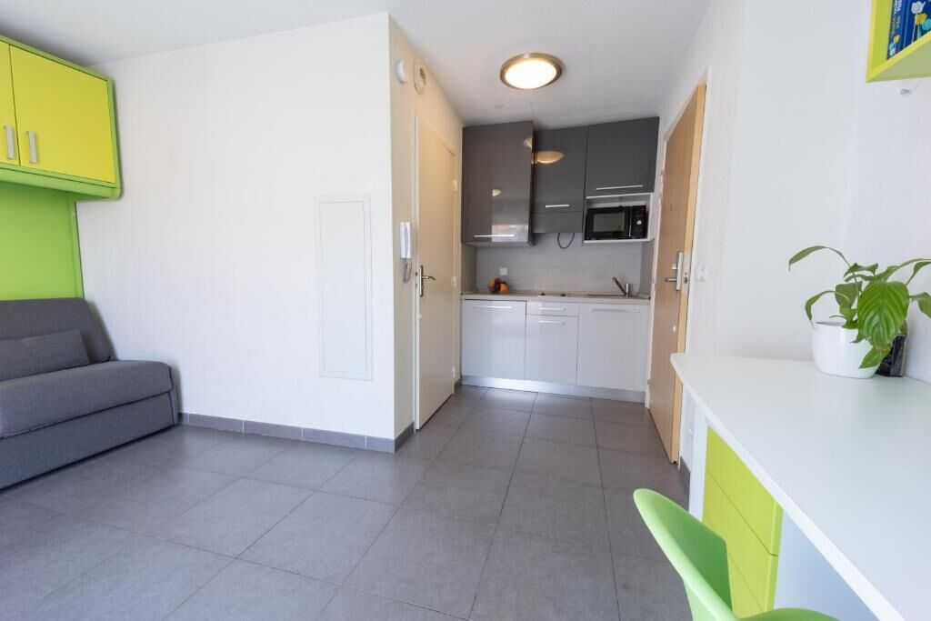 คอมฟอร์ทอพาร์ทเมนท์ | ครัวส่วนตัว