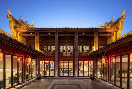 Lobby. Wyndham Garden Qionglai Downtown