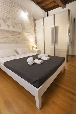 1 chambre, fer et planche Ă repasser, lit parapluie, Wi-Fi gratuit