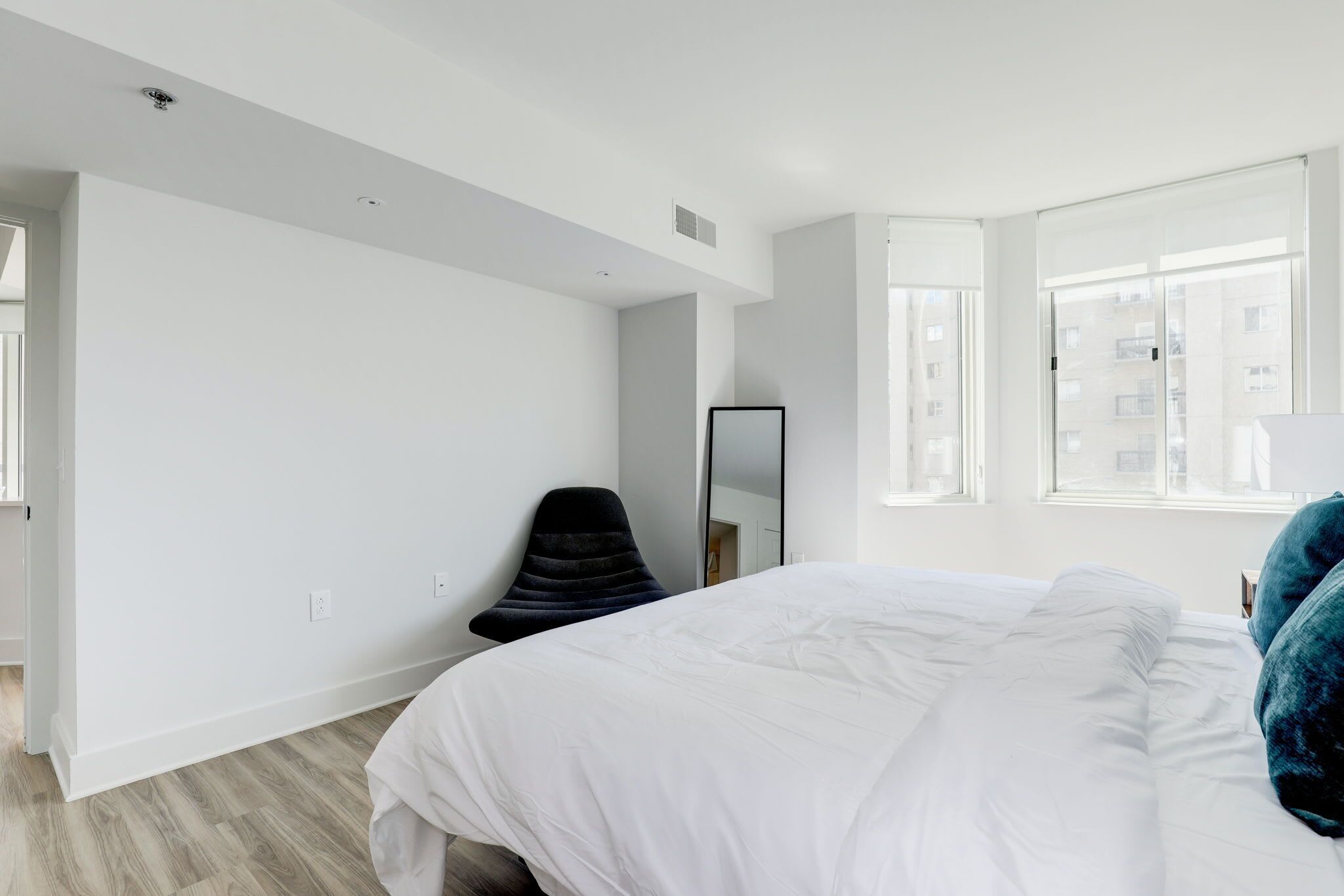 2 عدّة غرف نوم ومكواة/لوح كي وسرير سفر وواي فاي مجانًا