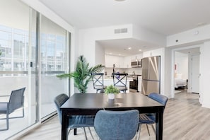 Dining - 2BR Urban Oasis, DC Access with Lux Comforts (Arlington)