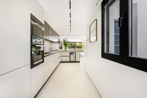 Fridge, microwave, oven, dishwasher