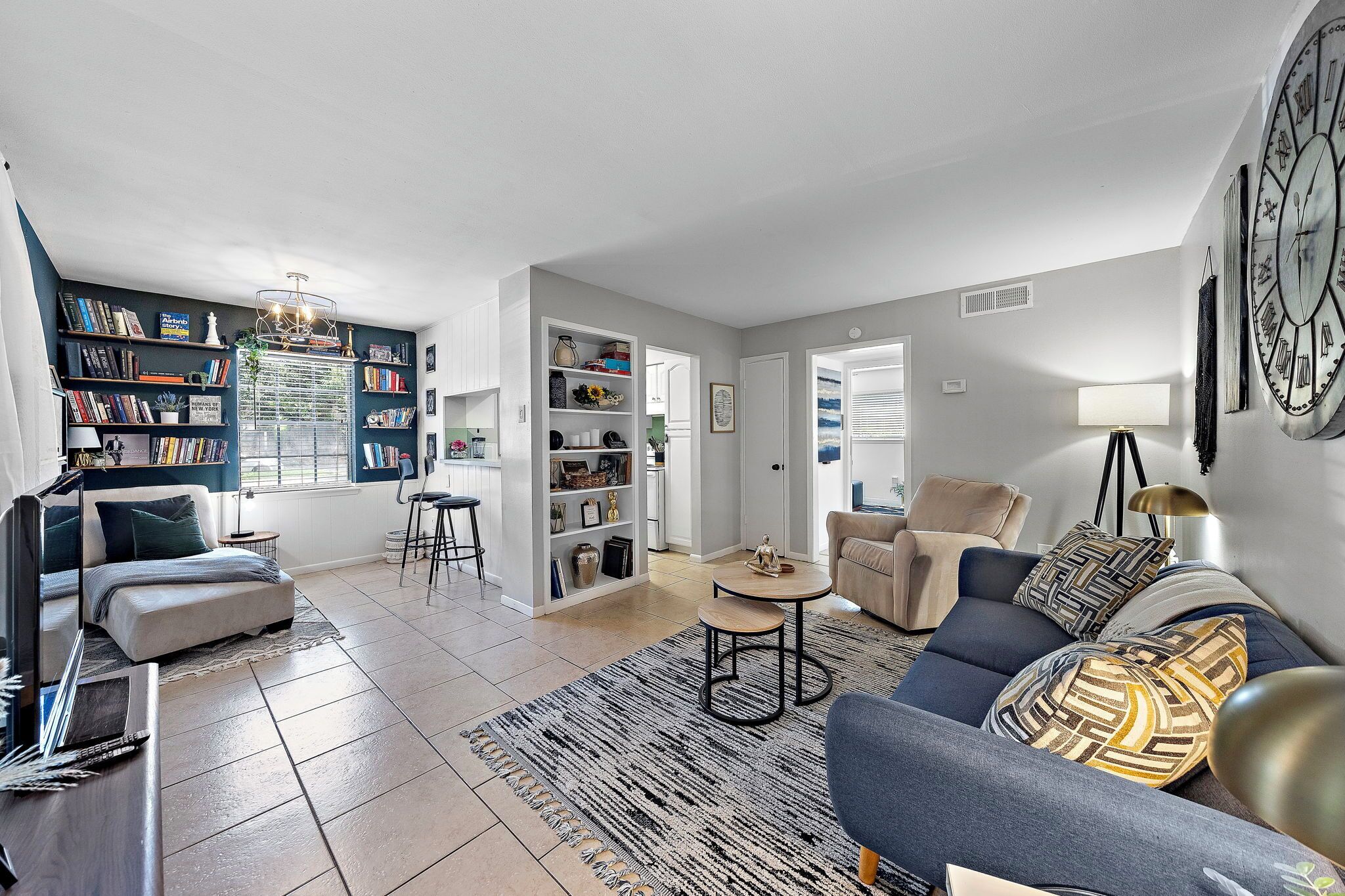 Montrose Flat Nr Midtown, Med Center, DT | WiFi