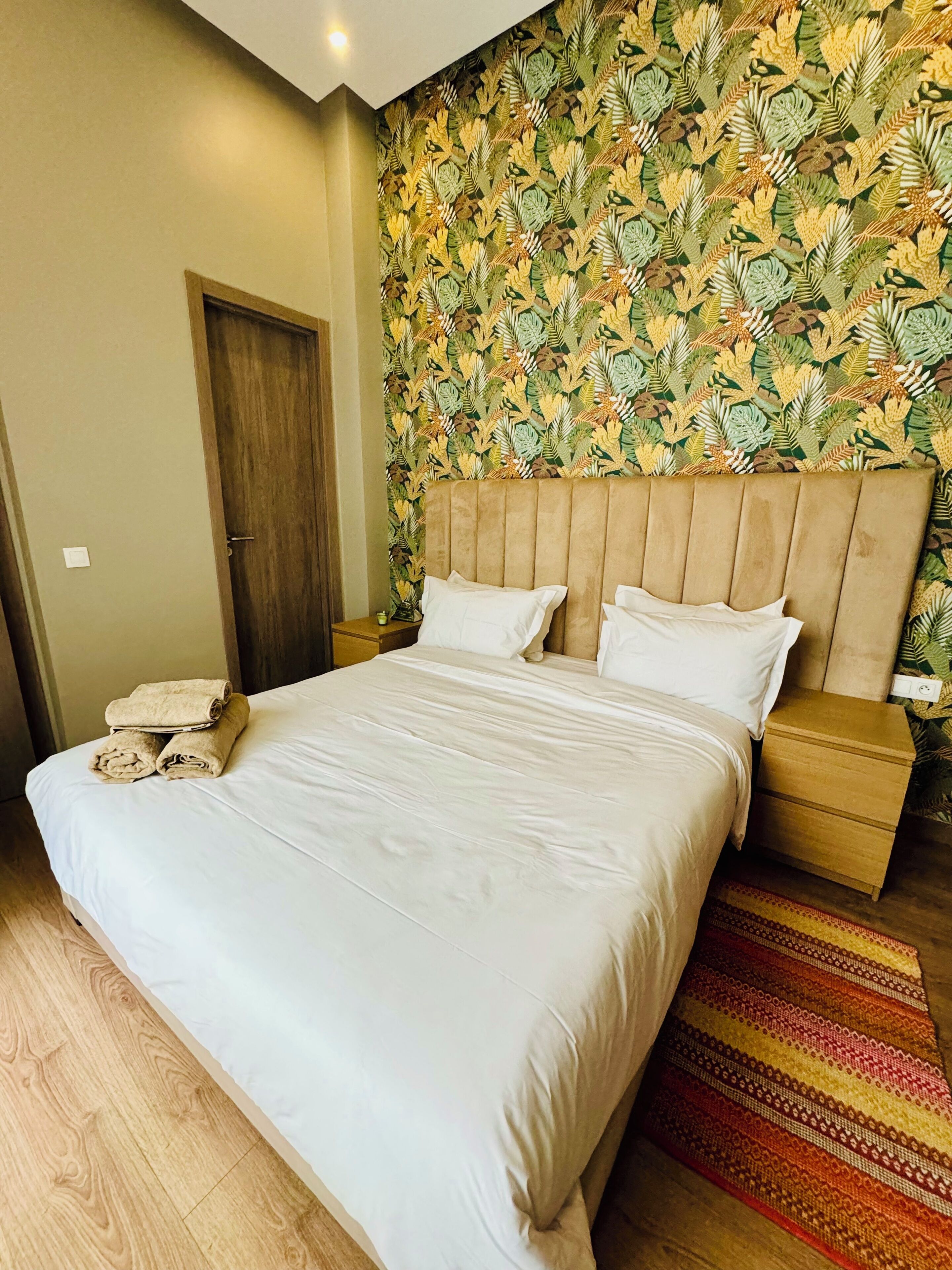 Luxury Apartment | 1 bedroom, individually decorated, laptop workspace, iron/ironing board