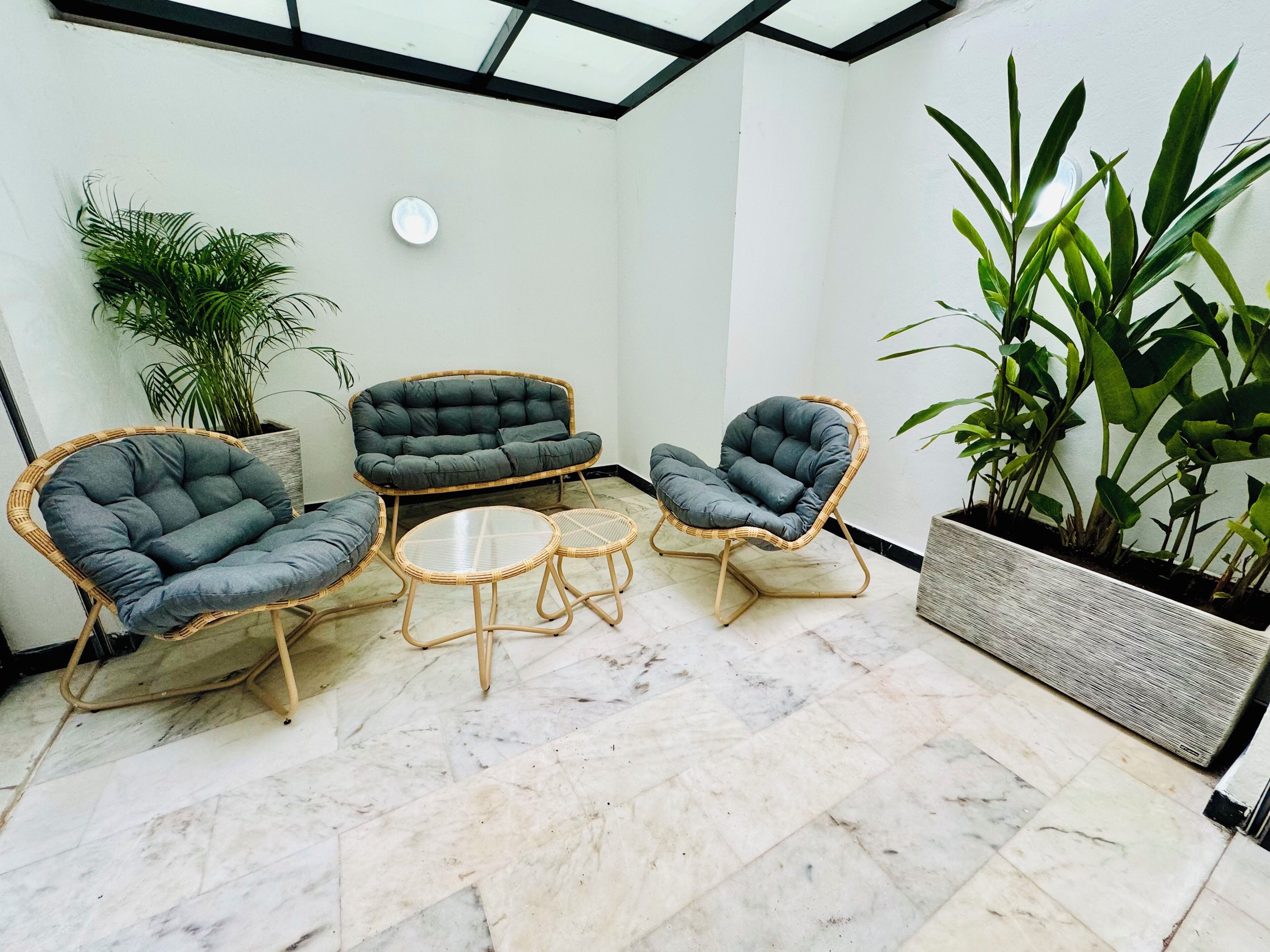 Luxury Apartment | Terrace/patio