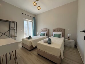 Iron/ironing board, free WiFi - Christiano Apartments (Corfu)