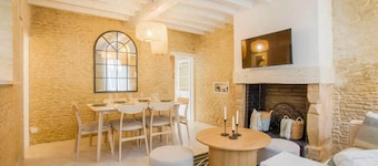 Single House with Jacuzzi and Sauna in Normandy