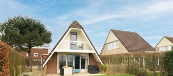 Comfortable bungalow for 4 persons