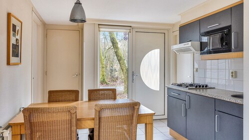 Semi-detached bungalow for 4 persons