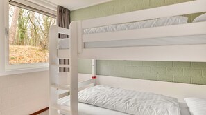 2 bedrooms, free WiFi