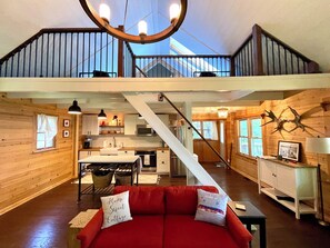 Télévision, cheminée, imprimantes