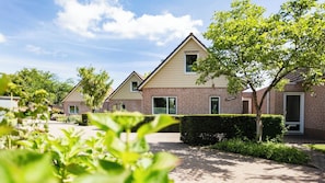 Exterior - Semi-detached bungalow for 6 persons (Plasmolen)